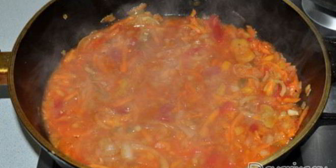 Рецепт мяса индейки в томатно-сырном соусе