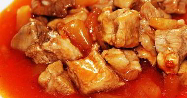 Рецепт Мяса с ананасами в кисло-сладком соусе