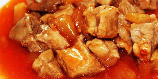 Рецепт Мяса с ананасами в кисло-сладком соусе