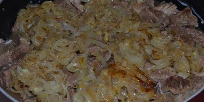 Рецепт сябзи гоурма — мяса тушеного с зеленью