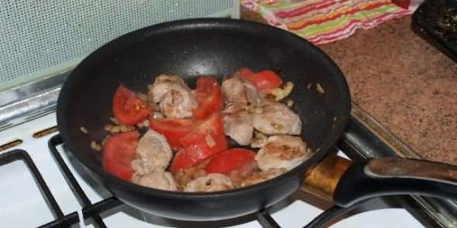 Рецепт телятины жареной с помидорами в соевом соусе