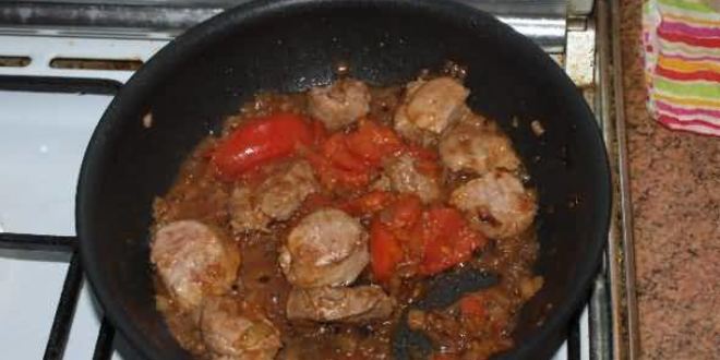 Рецепт телятины жареной с помидорами в соевом соусе