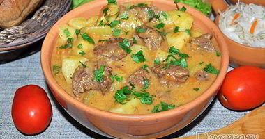 Рецепт Тушеной говядины с картофелем