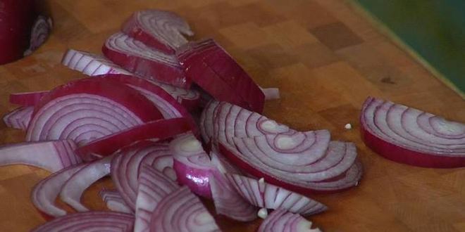 Рецепт утиных ножек с овощами, грудинкой и белой фасолью