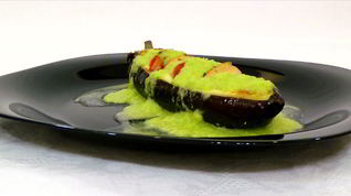 Рецепт Баклажанов, фаршированных курицей и овощами