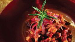 Рецепт Баклажанов с луком в критском соусе