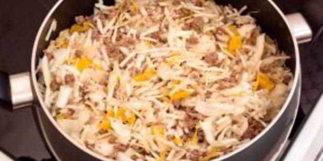 Рецепт капусты, тушенной с фаршем и апельсинами
