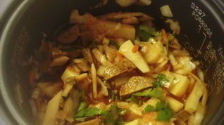 Рецепт Тушеной капусты с картошкой