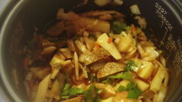 Рецепт Тушеной капусты с картошкой