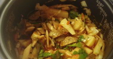 Рецепт Тушеной капусты с картошкой