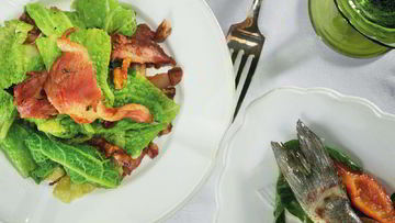 Рецепт Тушеной савойской капусты, каштаны и панчетта