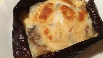 Рецепт Запеченного целиком баклажан с овощами