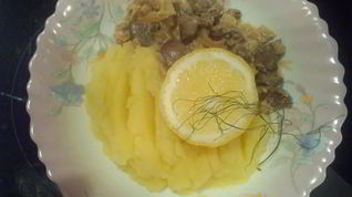 Рецепт Куриной печени с яблоками под сметаной