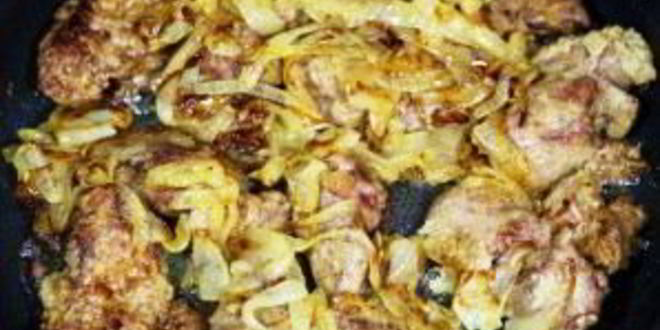 Рецепт куриной печени, жареной с луком