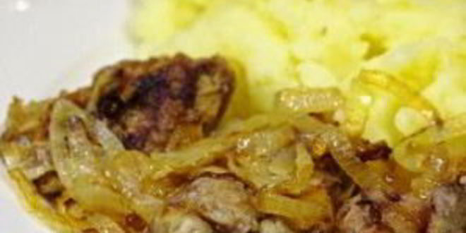 Рецепт куриной печени, жареной с луком
