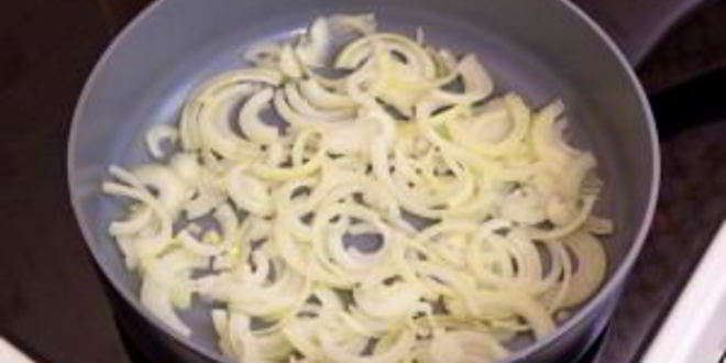 Рецепт куриной печени, жаренной с яблоками