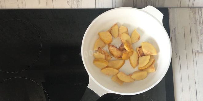 Рецепт печени с айвой под апельсиновым соусом