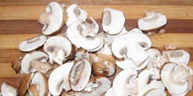 Рецепт печени с грибами в мультиварке