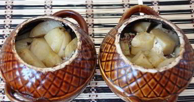 Рецепт Печени с грибами запеченная в горшочке