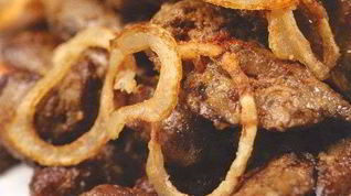 Рецепт Жареной куриной печенки с луком и специями
