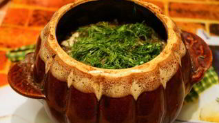 Рецепт Пельменей с грибами в горшочках