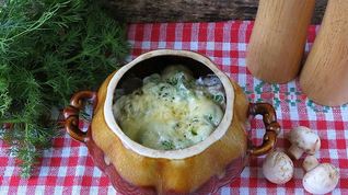 Рецепт Пельменей в горшочках с грибами