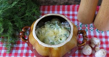 Рецепт Пельменей в горшочках с грибами
