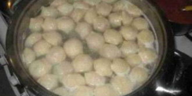 Рецепт пельменей в горшочках с печенью