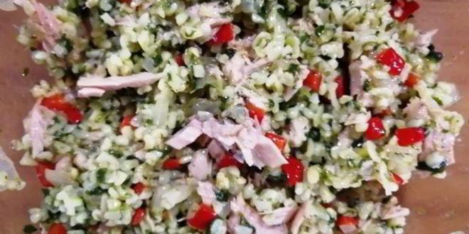 Рецепт легкого плова из тунца и булгура