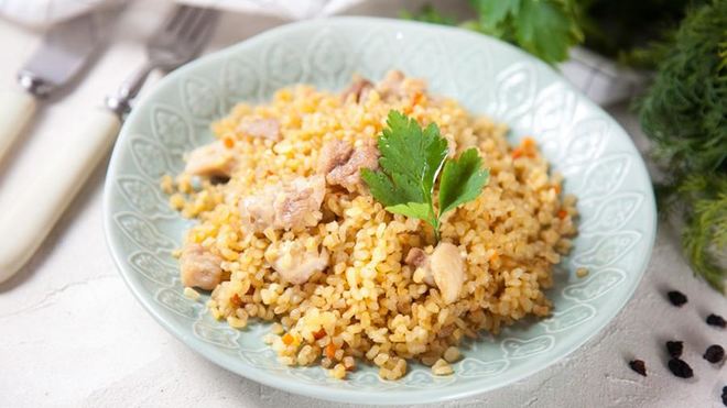 Рецепт плова из булгура с курицей в мультиварке