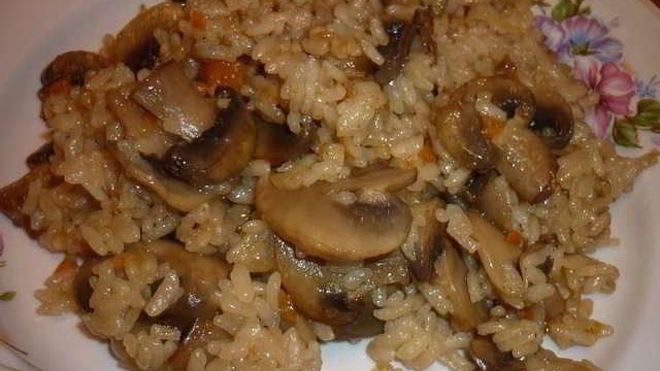 Рецепт плова с грибами в мультиварке