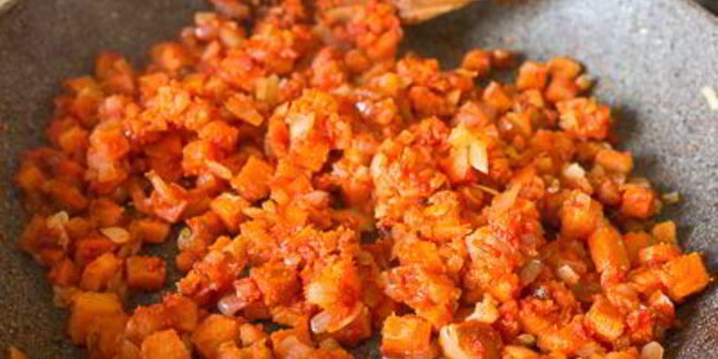 Рецепт густого рагу из свинины на красном вине