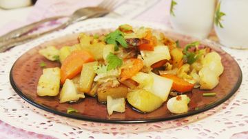 Рецепт Картошки капуста морковь лук рагу