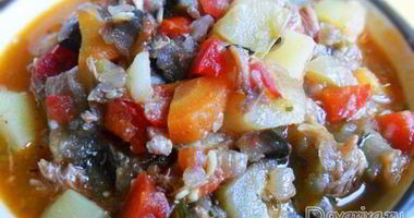 Рецепт Овощного рагу с тушенкой