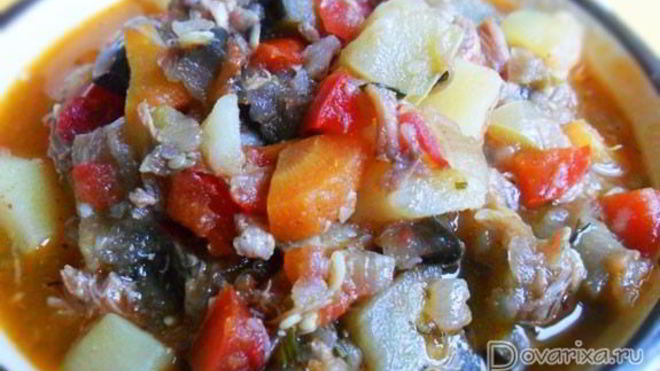 Рецепт овощного рагу с тушенкой