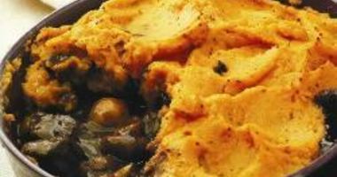 Рецепт Рагу из оленины с пюре из сладкого картофеля