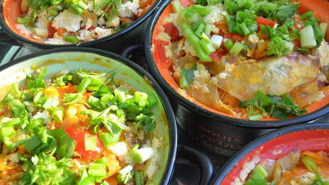 Рецепт рагу из цветной капусты и сельдерея в горшочках