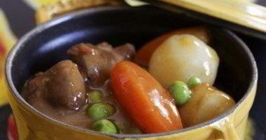 Рецепт Рождественского мясного рагу с зеленым горошком