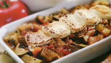 Рецепт Рататуя из баклажанов, томатов и сыра