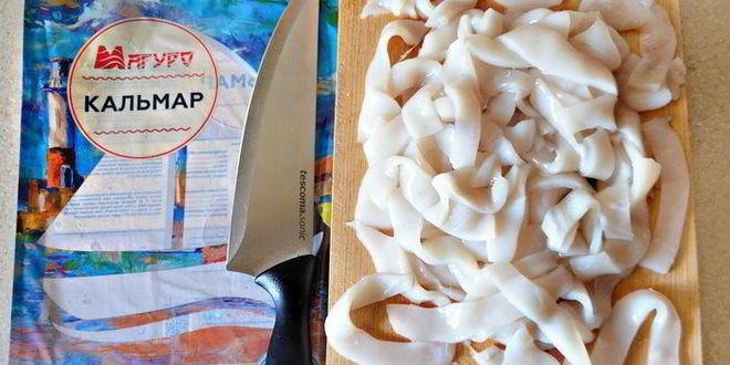 Рецепт рисовой лапши с кальмарами и шиитаке в воке