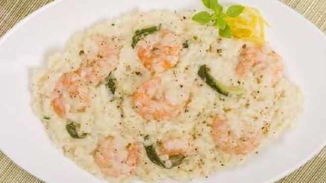 Рецепт ароматного ризотто с базиликом и креветками