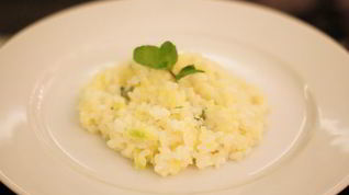 Рецепт Ризотто с фенхелем, цукини и мятой
