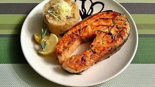 Рецепт Стейков из семги и ризотто с лесными грибами и пармезаном