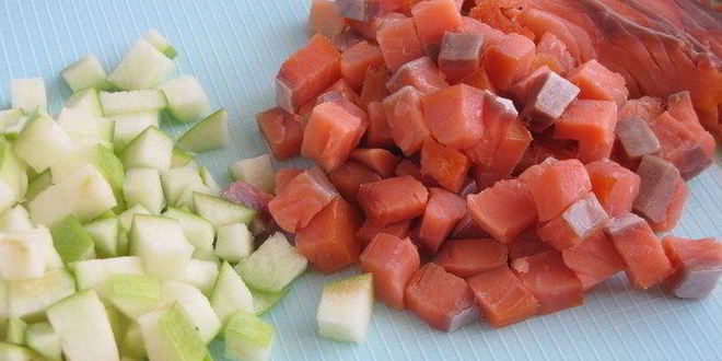 Рецепт яблочного ризотто с копченым лососем