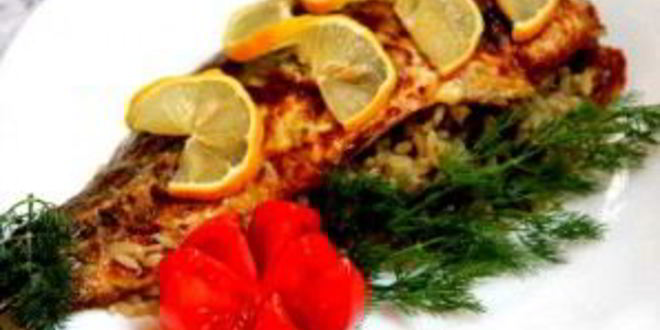 Рецепт карпа с рисом, запеченный в духовке