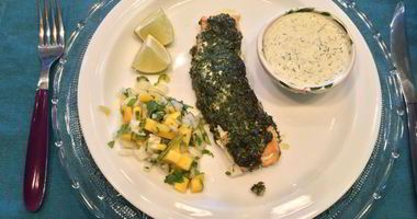 Рецепт Лосося, запеченного пода укропным песто