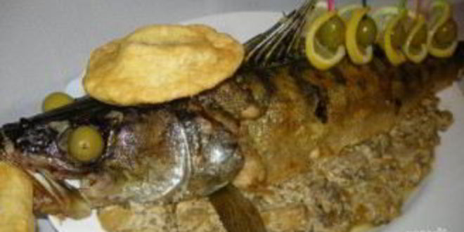 Рецепт судака, фаршированного креветками