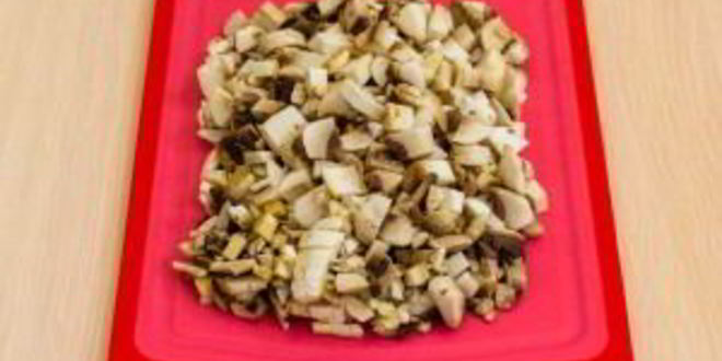 Рецепт судака с грибами и сливками