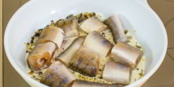 Рецепт судака с грибами и сливками