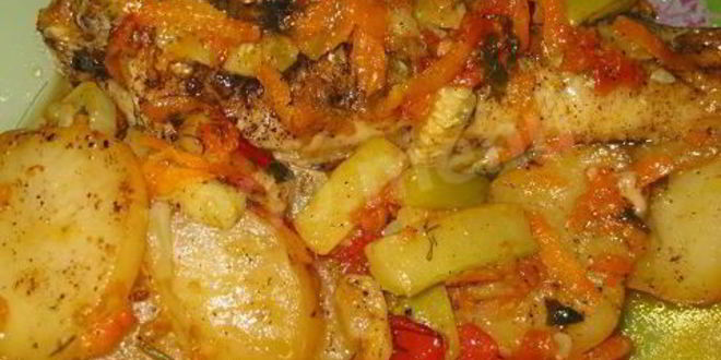 Рецепт Трески с луком и помидорами в духовке с вином